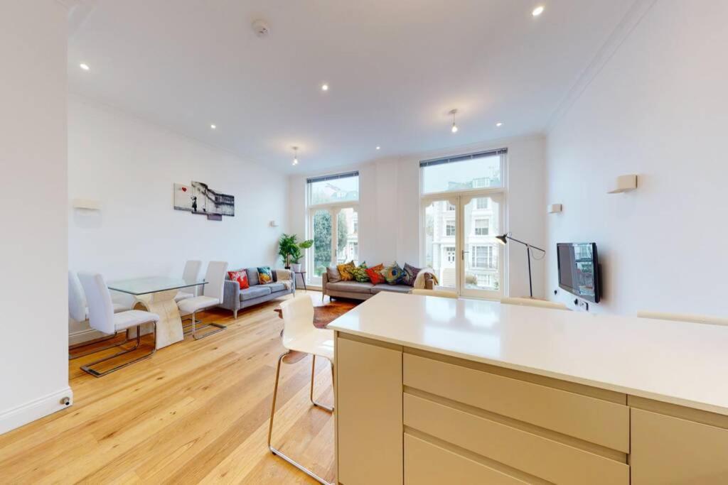 Modern 1 Bed Flat Camden 5 Min Walktube Station Apartment London Exterior photo